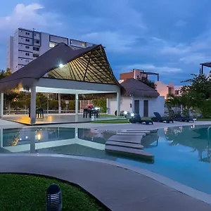  Сasa de vacaciones Exclusive Building 6 People 3 Cable Televisions 2 Swimming Pools Balcony,