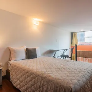 - Zone Apartamento